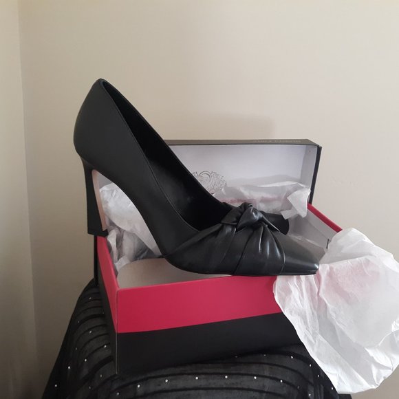 NIB Vince Camuto Senai Knot Pumps Size 12 - Picture 1 of 4